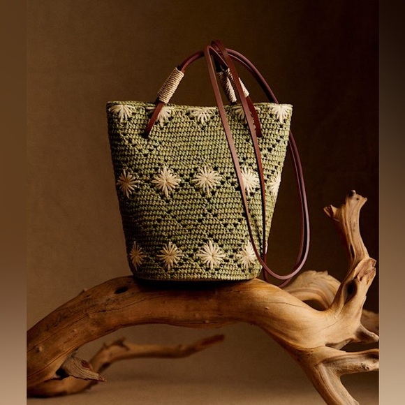 Sezane Handbags - Sezane ROSIE BASKET